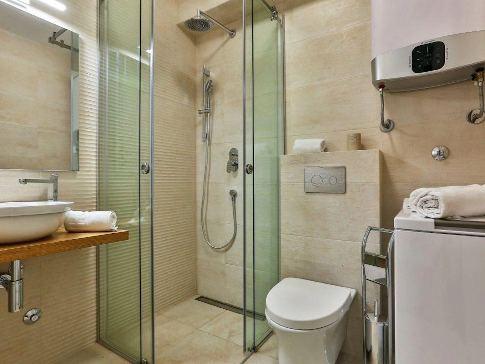 Dvosoban-stan-u-kompleksu-Royal-Gardens-Budva-9 Dvosoban stan 100 m² – Centar, Budva — fotografija 10