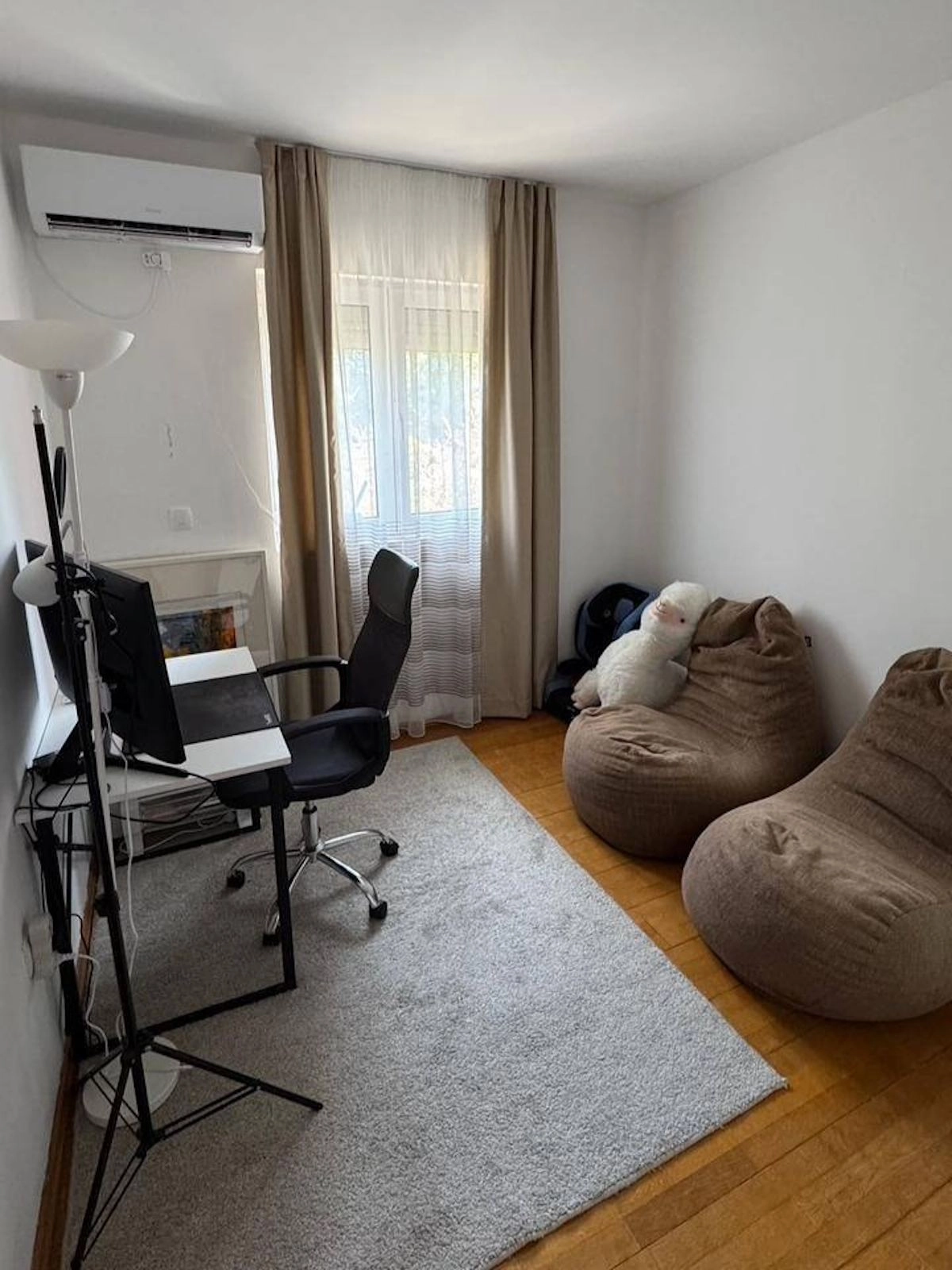Dvosoban-stan-sa-bazenom-u-Lastvi-Grbaljskoj-Budva-8 Dvosoban stan 79 m² – Budva — fotografija 9