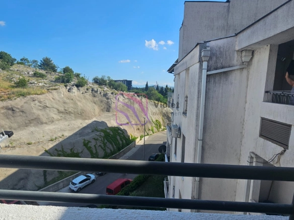 Izdavanje: Garsonjera – Centar, Podgorica — fotografija 3