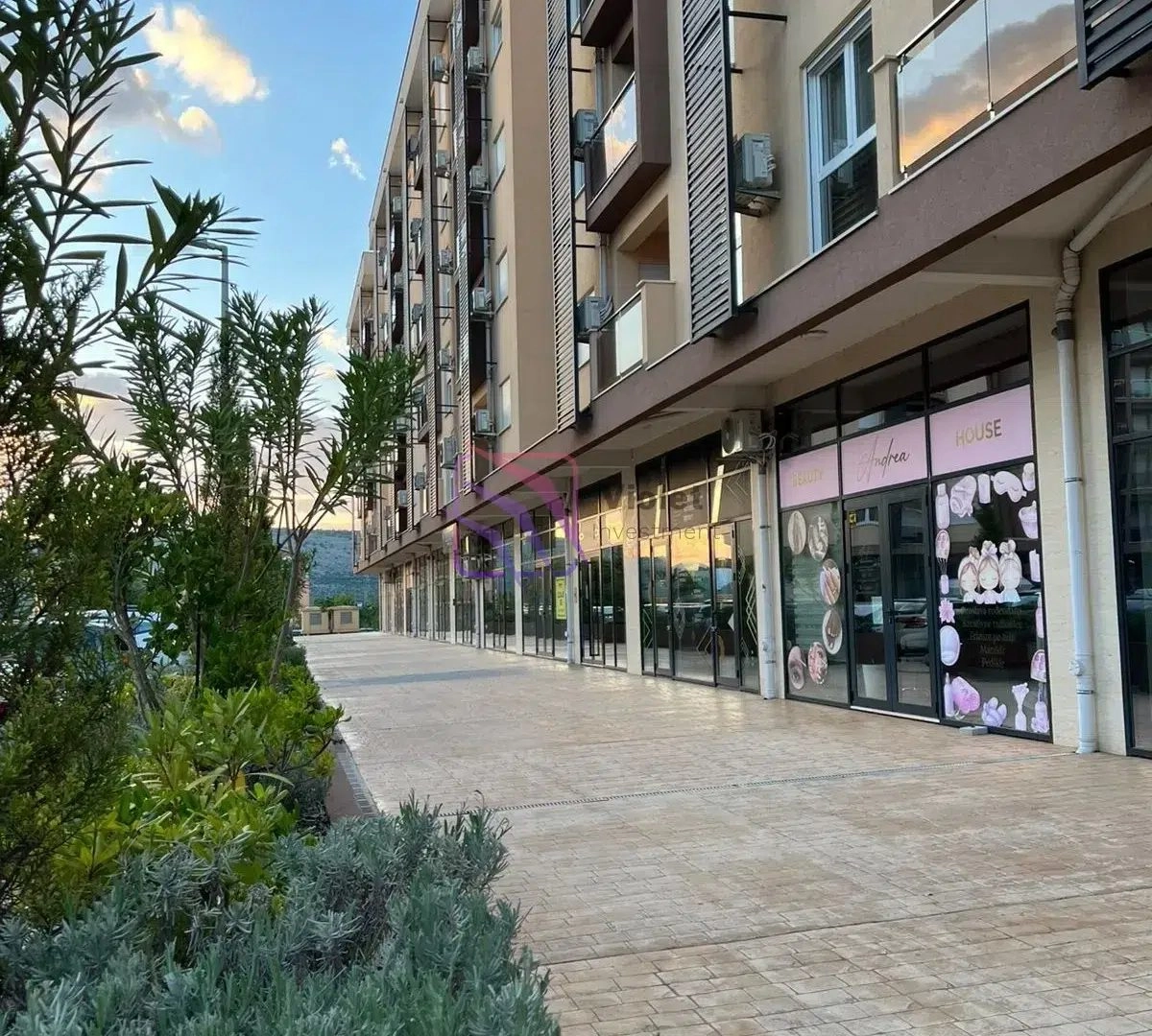 Jednosoban-stan-46-m²-u-New-Cityju-Podgorica-10 Jednosoban stan 46 m² – New City, Podgorica — fotografija 11