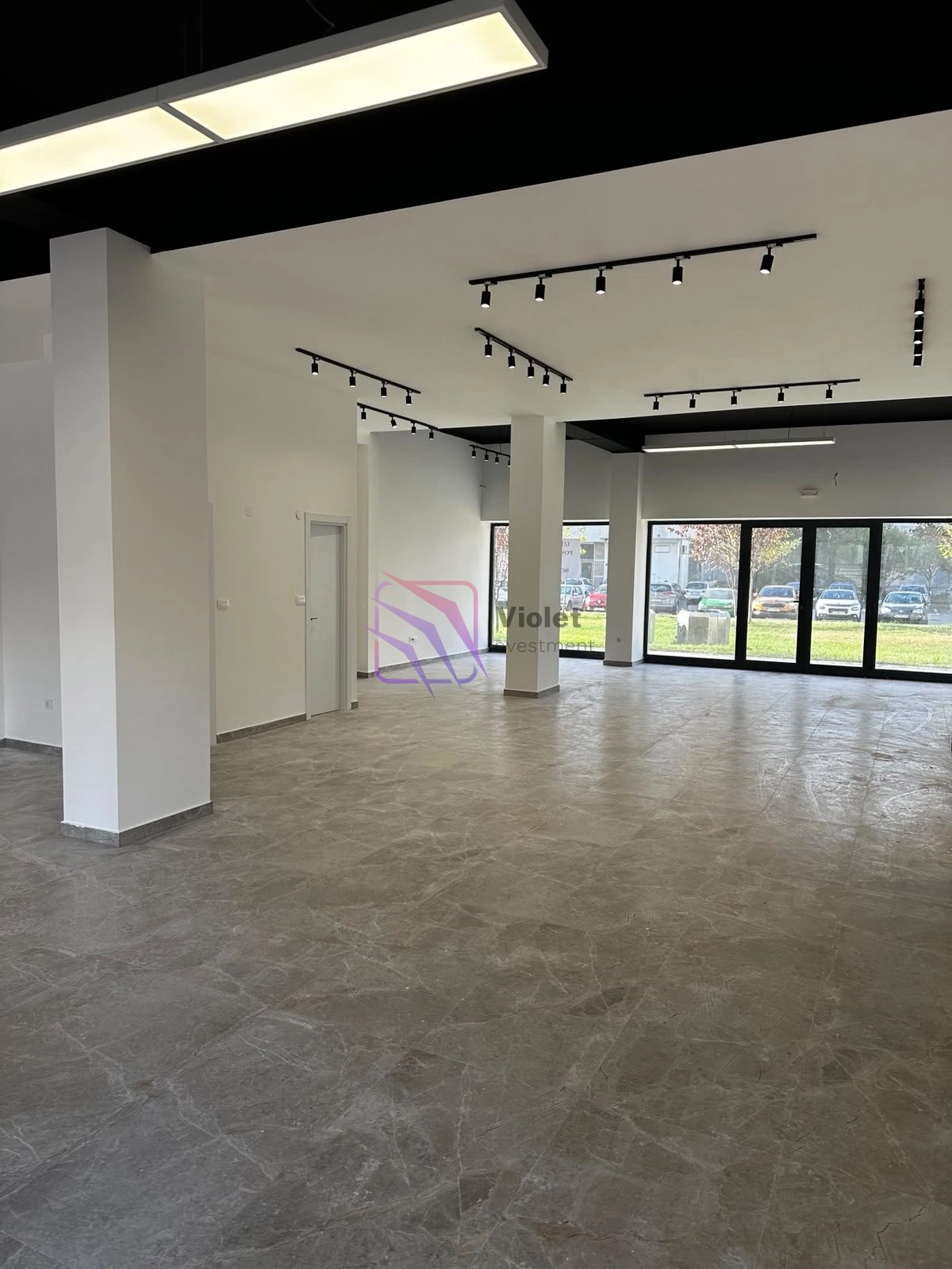 Poslovni-prostor-117-m²-u-Pobrezju-Podgorica-1 Izdavanje: Poslovni prostor 117 m² – Pobrežje, Podgorica — fotografija 2