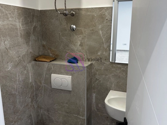 Izdavanje: Poslovni prostor 117 m² – Pobrežje, Podgorica — fotografija 3
