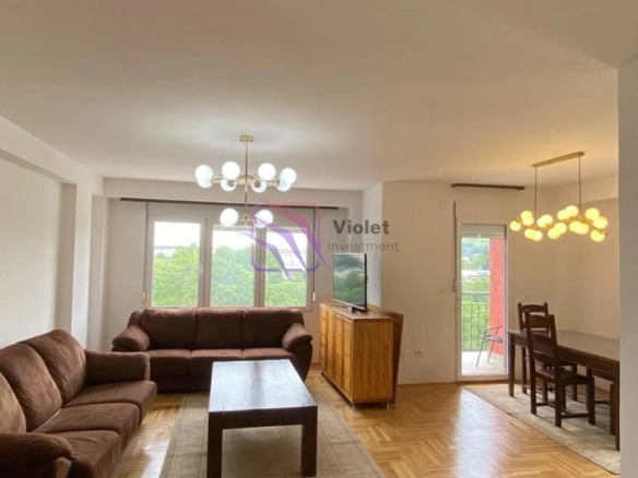 Izdavanje: Trosoban stan 92 m² – City kvart, Podgorica — fotografija 4