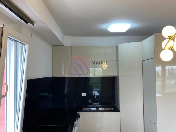 Izdavanje: Trosoban stan 92 m² – City kvart, Podgorica — fotografija 5