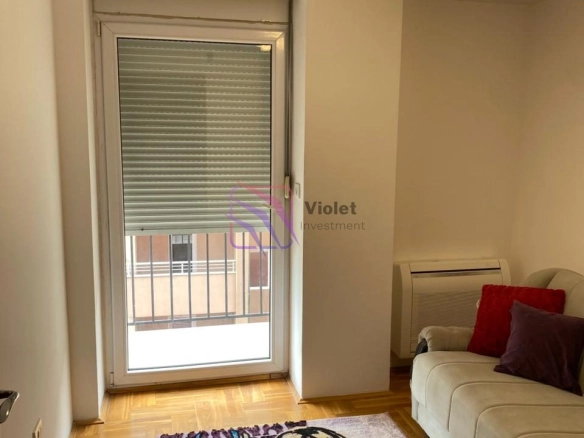 Izdavanje: Trosoban stan 92 m² – City kvart, Podgorica — fotografija 11