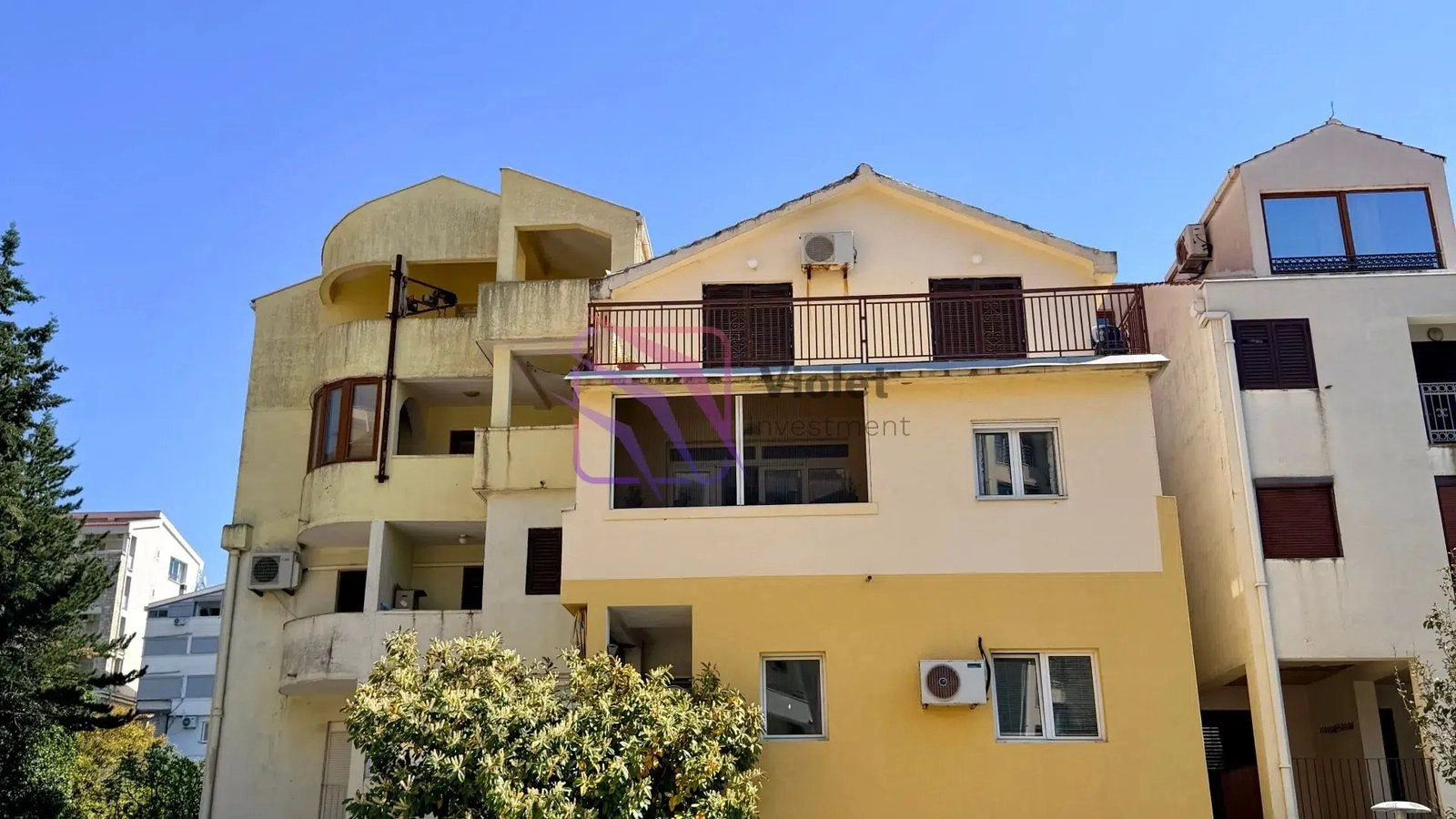 Garsonjera-sa-terasom-u-Becicima-Budva-7 Garsonjera 40 m² – Bečići, Budva — fotografija 8