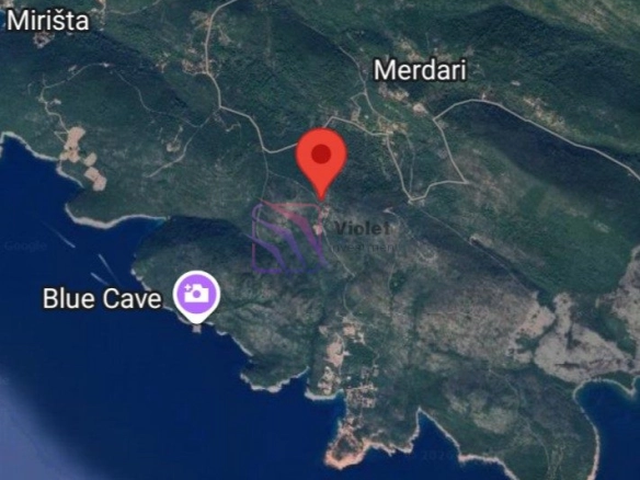 Plac 12.500 m² na Luštici