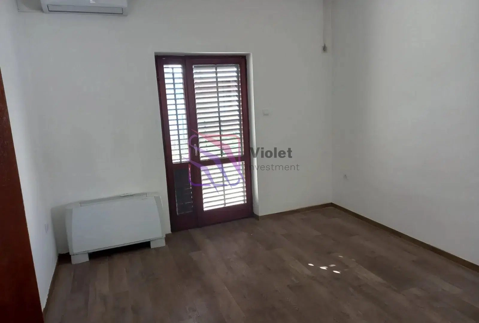 Kuca-za-izdavanje-u-Tolosima-Podgorica-4 Kuća 340 m² – Tološi, Podgorica — fotografija 6