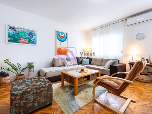 Izdavanje: Trosoban stan 100 m² – Dalmatinska, Podgorica — fotografija 3