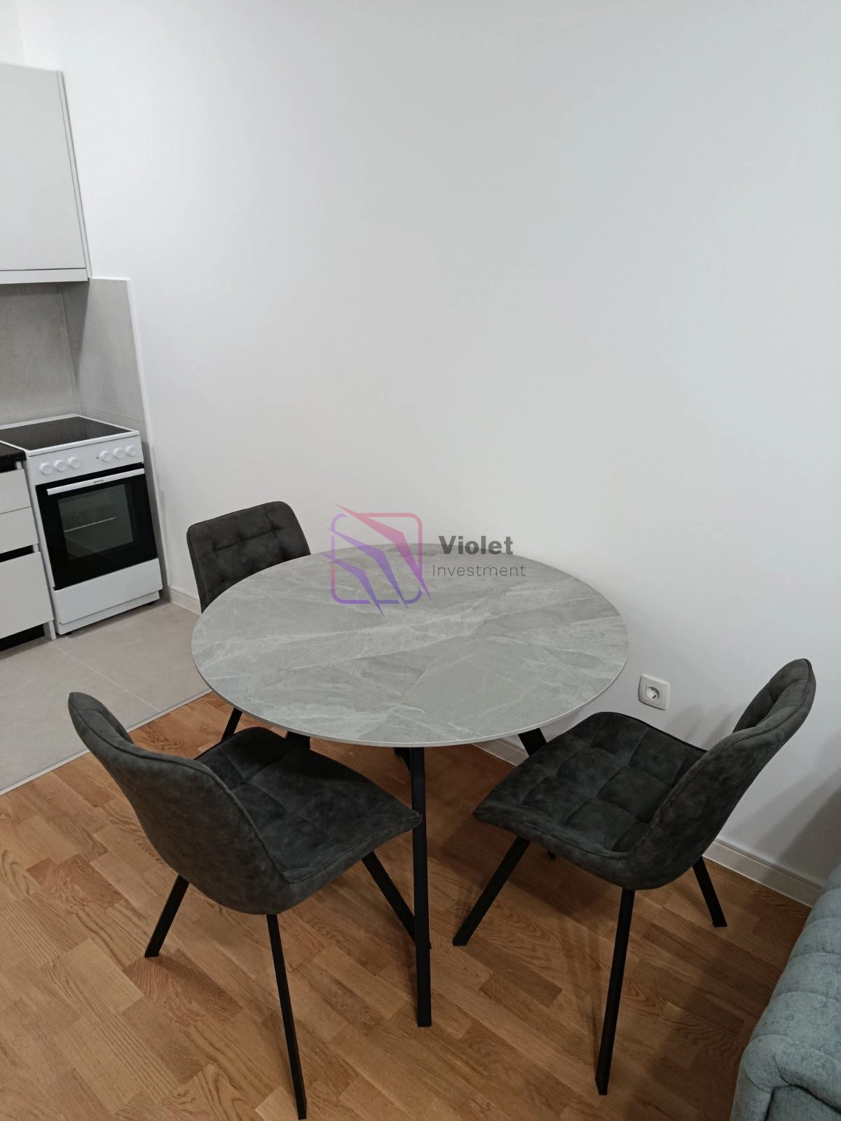 Jednosoban-stan-na-Starom-aerodromu-Podgorica-1 Izdavanje: Jednosoban stan 42 m² – Stari aerodrom, Podgorica — fotografija 2