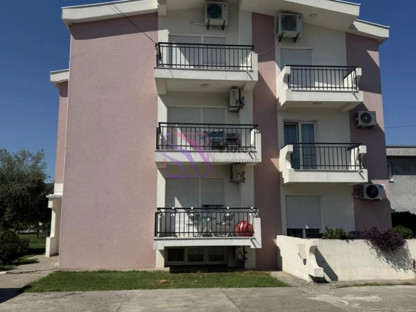 Izdavanje: Dvosoban stan 75 m² – Gornja Gorica, Podgorica — fotografija 2