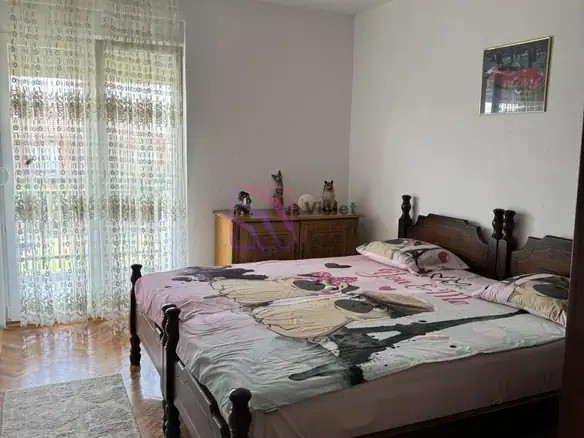 Izdavanje: Dvosoban stan 75 m² – Gornja Gorica, Podgorica — fotografija 7