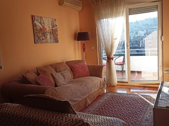 Garsonjera 32 m² na Vezirovom mostu
