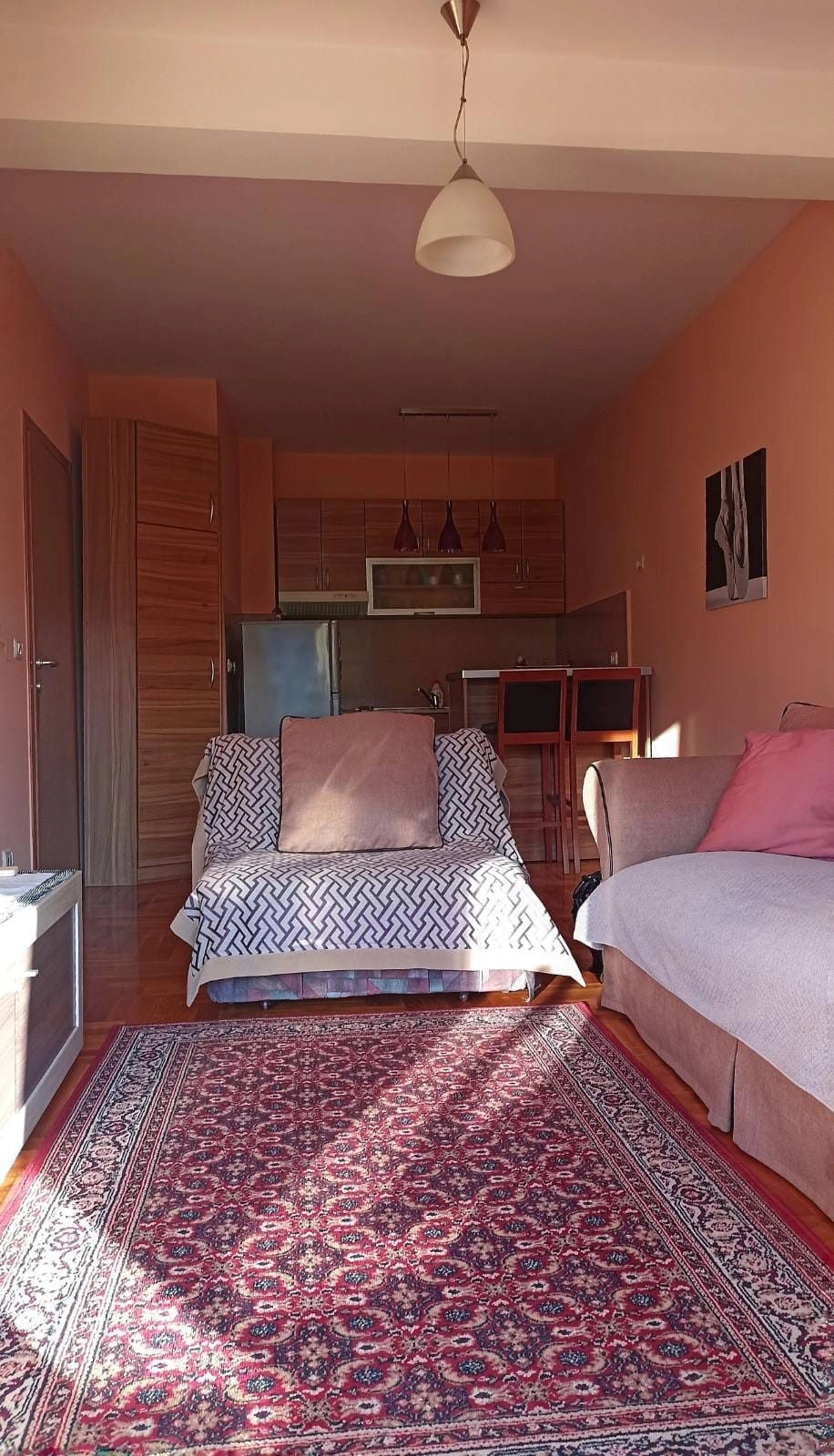Garsonjera-32-m²-na-Vezirovom-mostu-Podgorica-2 Garsonjera 32 m² u naselju Vezirov most, Podgorica — fotografija 3
