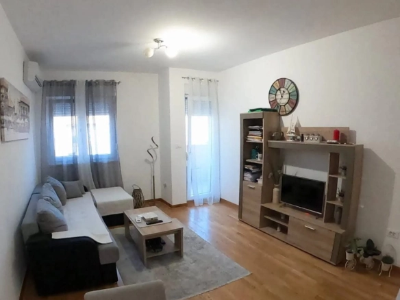 Jednosoban stan 43 m²