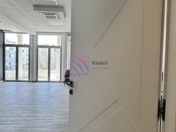 Izdavanje: Poslovni prostor 115 m² – Preko Morače, Podgorica — fotografija 3