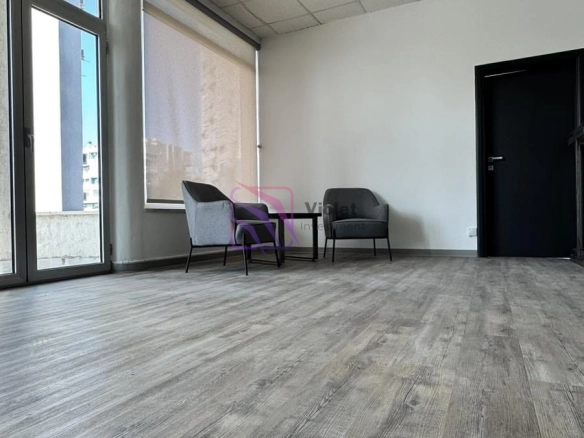 Izdavanje: Poslovni prostor 115 m² – Preko Morače, Podgorica — fotografija 4