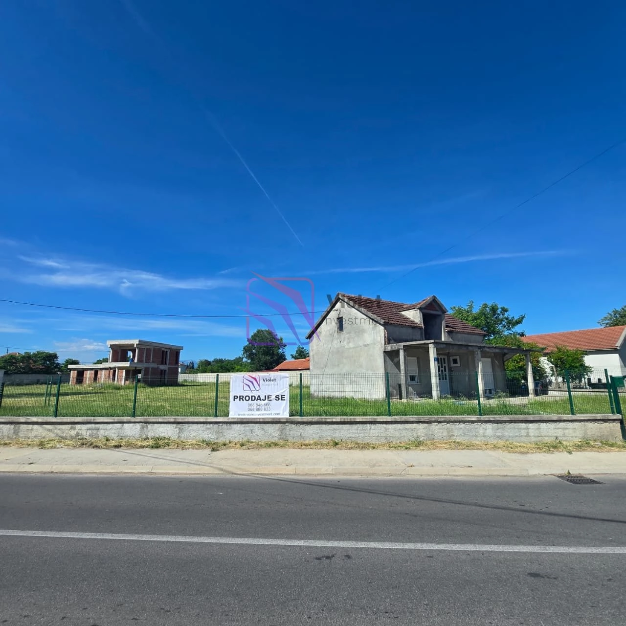 Plac-sa-kucom-u-izgradnji-u-Golubovcima-Podgorica-1 Plac 3.400 m² – Golubovci, Podgorica — fotografija 2