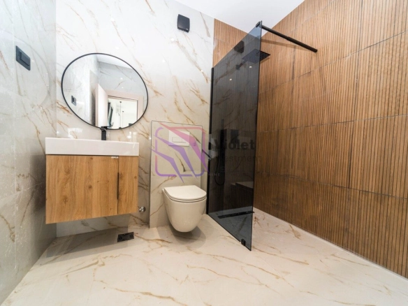 Kuća 202 m² – Tološi, Podgorica — fotografija 10
