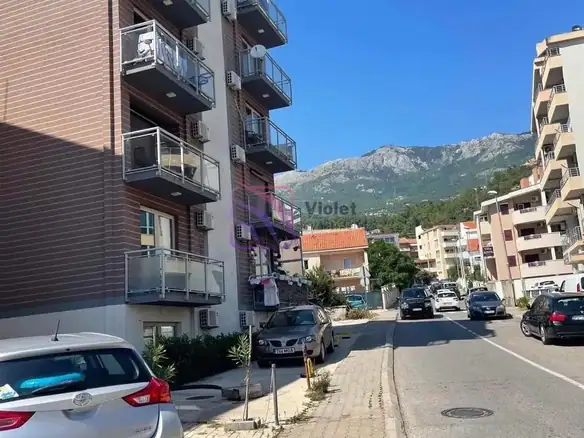 Jednosoban stan 43 m² – Lazi, Budva — fotografija 4