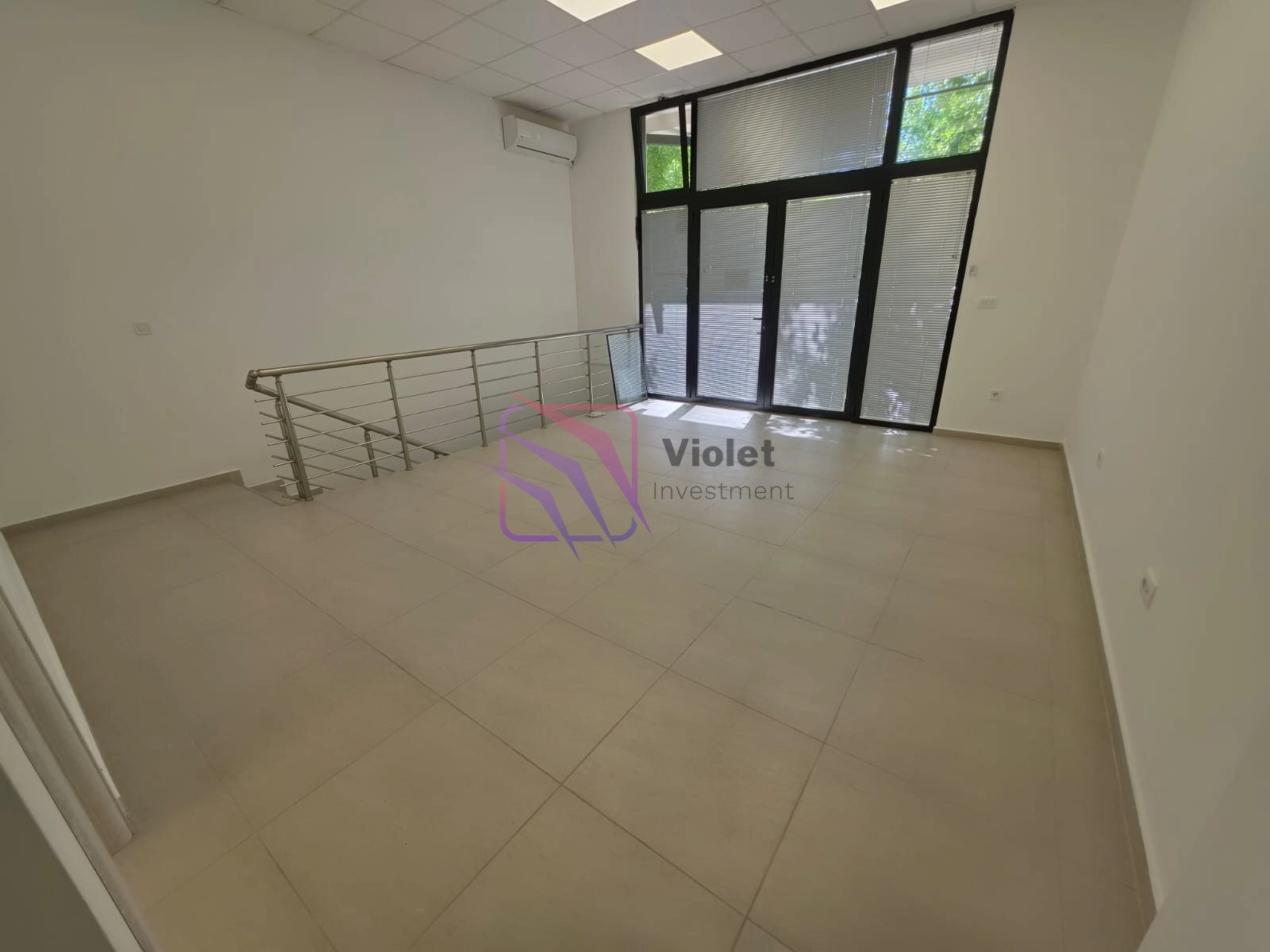 Izdavanje: Poslovni prostor 115 m² – Blok 9, Podgorica — fotografija 2