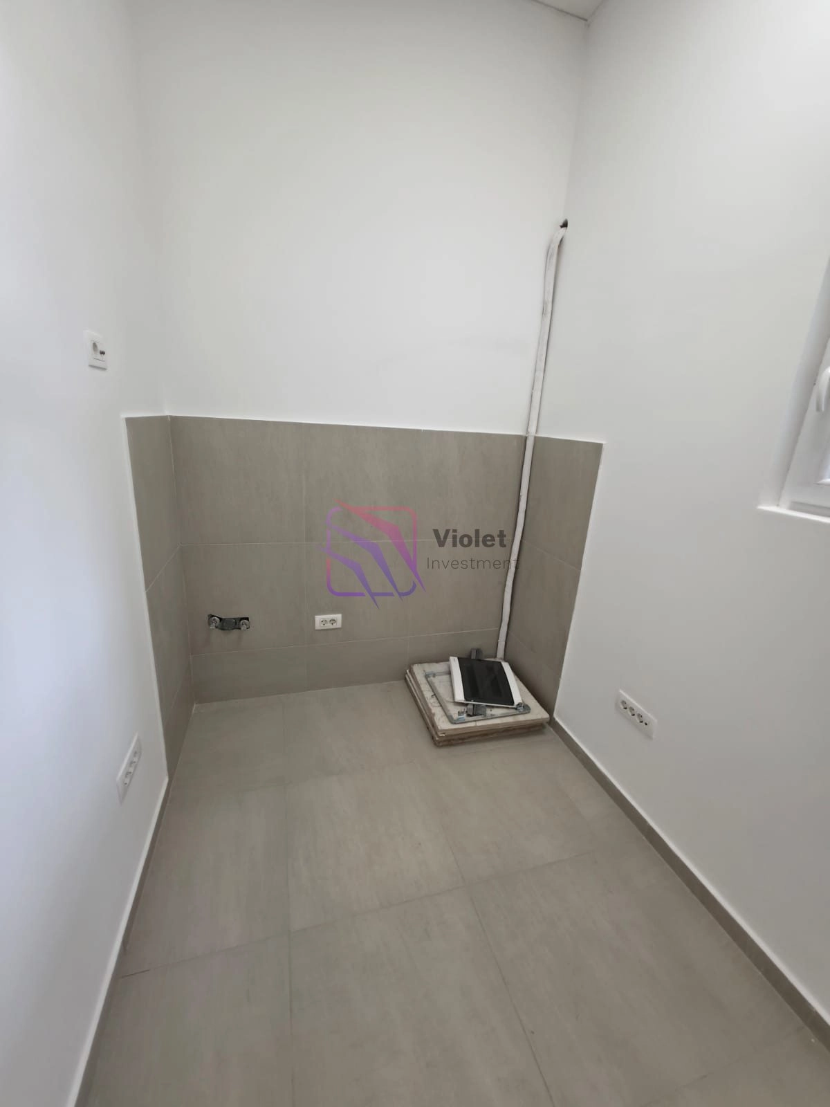 Izdavanje: Poslovni prostor 115 m² – Blok 9, Podgorica — fotografija 3
