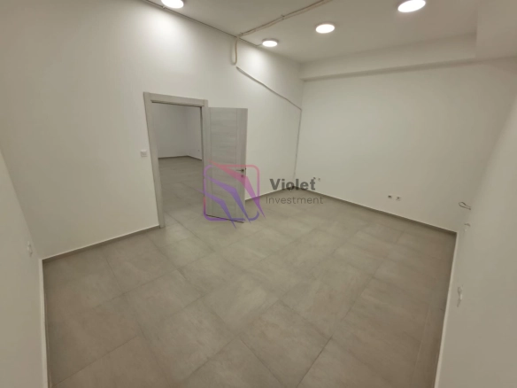Izdavanje: Poslovni prostor 115 m² – Blok 9, Podgorica — fotografija 8