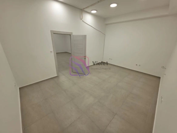 Izdavanje: Poslovni prostor 115 m² – Blok 9, Podgorica — fotografija 10