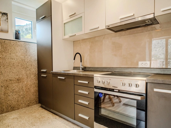 Dvosoban stan 50 m² – Muo, Kotor — fotografija 10