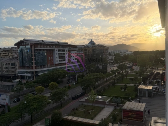 Izdavanje: Dvosoban stan 75 m² – Preko Morače, Podgorica — fotografija 2