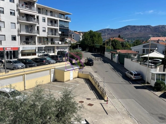 Izdavanje: Dvosoban stan 652 m² – Gorica C, Podgorica — fotografija 12