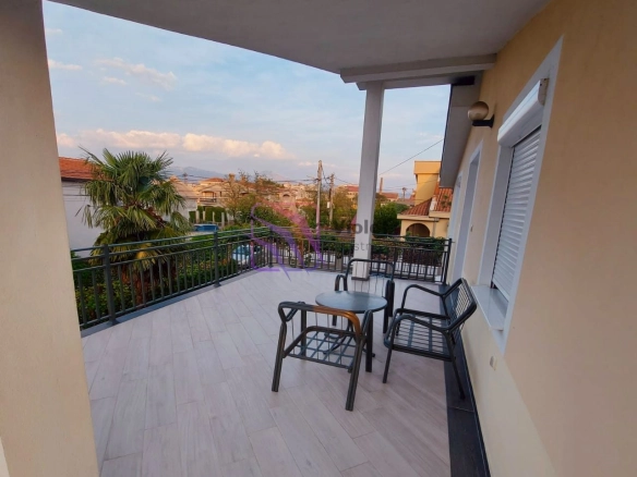 Trosoban stan 130 m² u Zabjelu