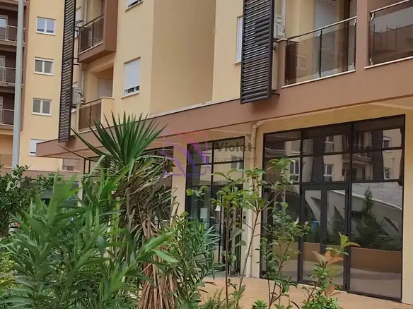 Izdavanje: Jednosoban stan 45 m² – New City, Podgorica — fotografija 2