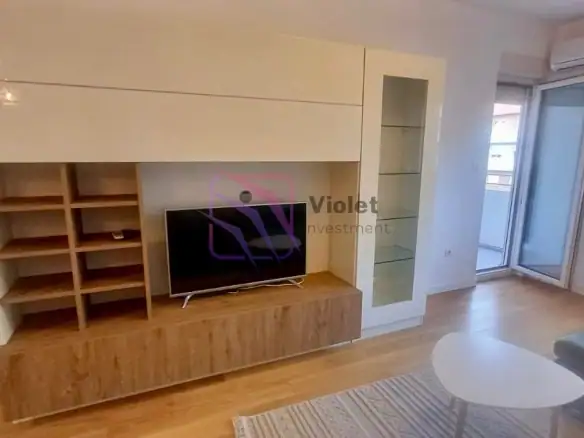 Izdavanje: Jednosoban stan 49 m² – Central Point, Podgorica — fotografija 2