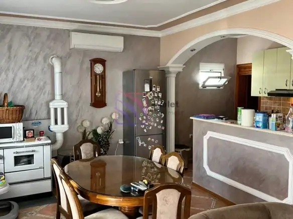 Izdavanje: Kuća 1.202 m² – City kvart, Podgorica — fotografija 7