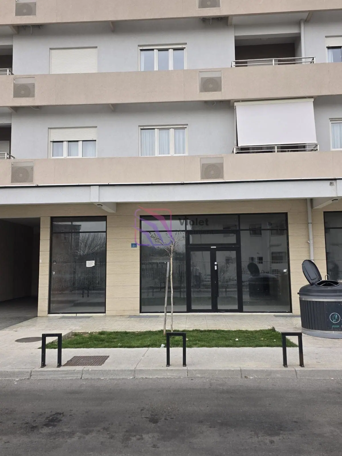 Poslovni-prostor-u-naselju-Central-Point-Podgorica-1 Izdavanje: Poslovni prostor 165 m² – Central Point, Podgorica — fotografija 2