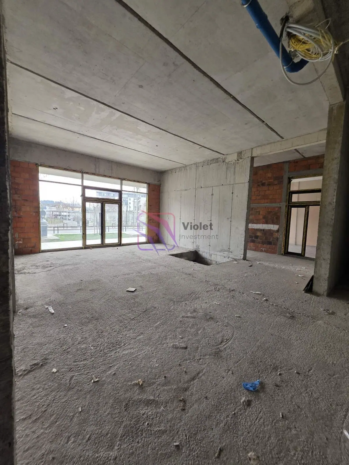 Poslovni-prostor-u-naselju-Central-Point-Podgorica-3 Izdavanje: Poslovni prostor 165 m² – Central Point, Podgorica — fotografija 4