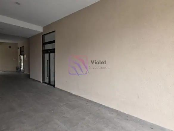Izdavanje: Poslovni prostor 165 m² – Central Point, Podgorica — fotografija 9