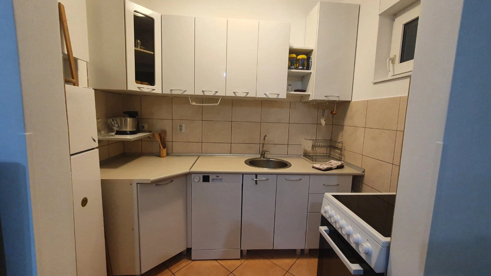 Dvosoban-stan-u-Bloku-9-Podgorica-4 Izdavanje: Dvosoban stan 63 m² – Blok 9, Podgorica — fotografija 5