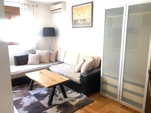 Jednosoban stan 44 m² – Stari aerodrom, Podgorica — fotografija 5