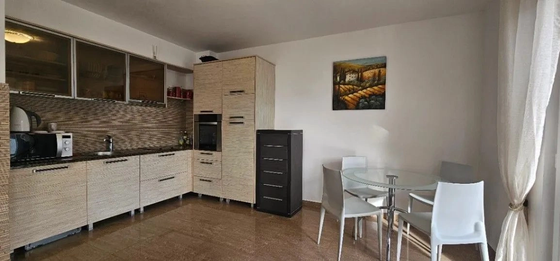Dvosoban-stan-sa-pogledom-na-more-u-Becicima-Budva-1 Dvosoban stan 71 m² – Bečići, Budva — fotografija 2