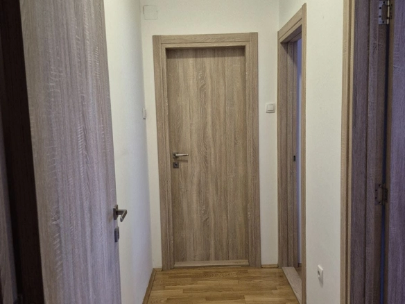Izdavanje: Dvosoban stan 70 m² – Ljubović, Podgorica — fotografija 2