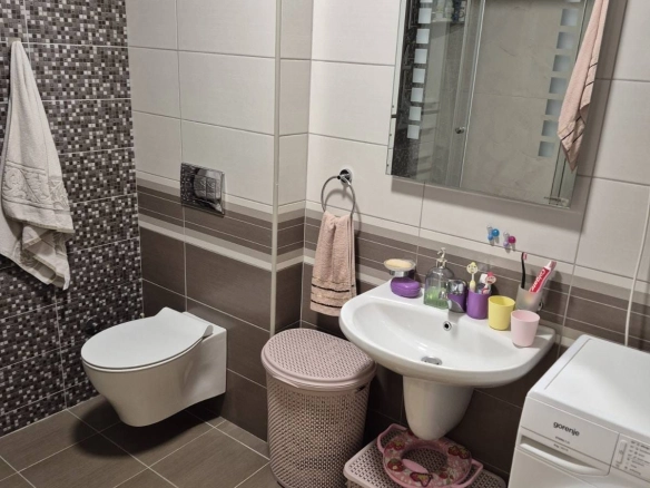 Izdavanje: Dvosoban stan 70 m² – Ljubović, Podgorica — fotografija 7