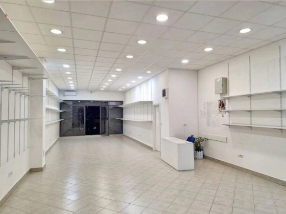 Izdavanje: Poslovni prostor 120 m² – Stari aerodrom, Podgorica — fotografija 2