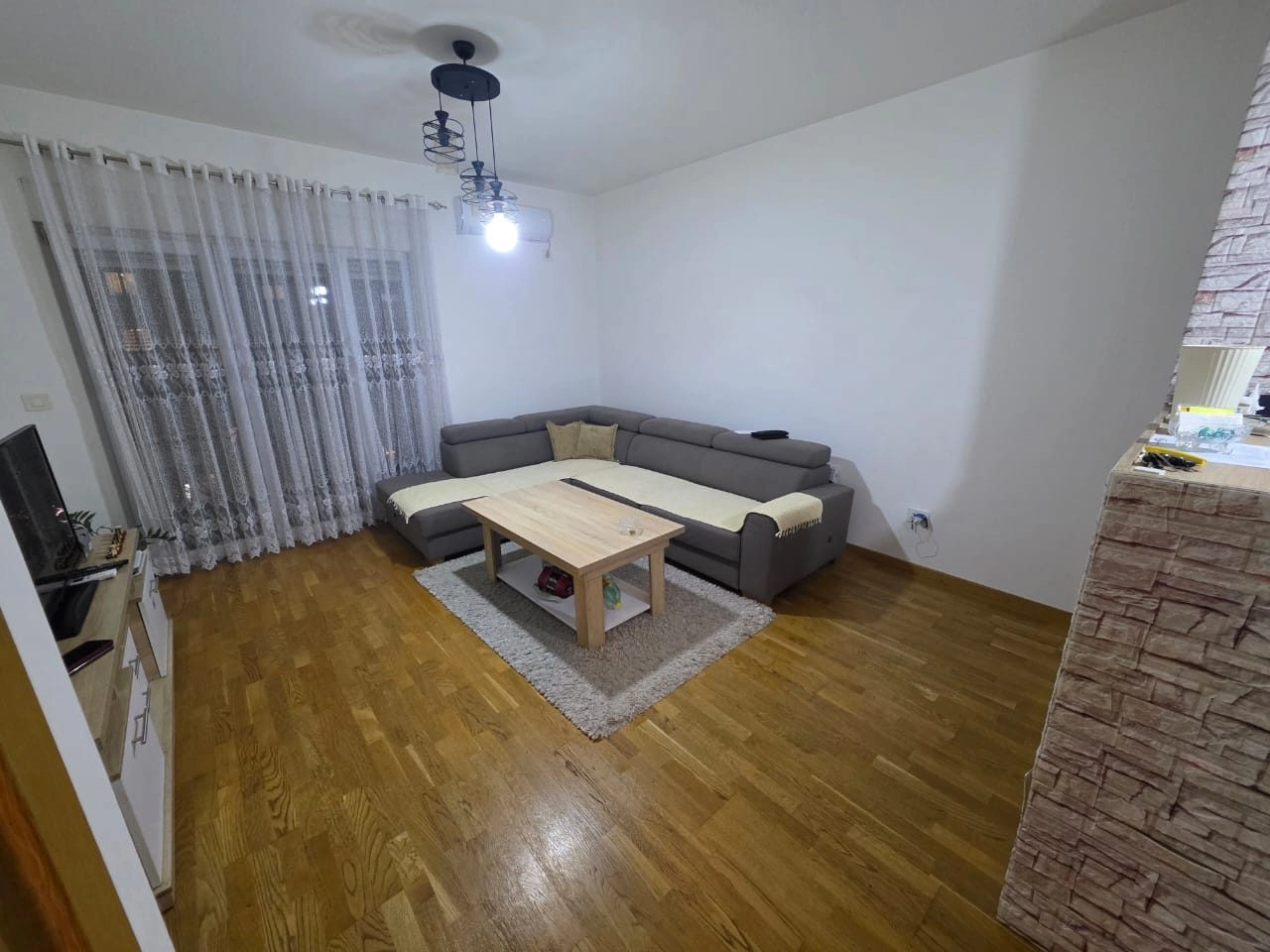 Jednosoban-stan-na-Starom-aerodromu-Podgorica-1 Jednosoban stan 46 m² – Stari aerodrom, Podgorica — fotografija 2