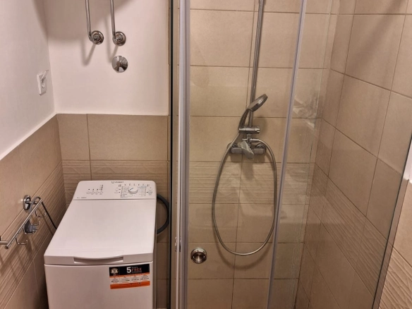 Garsonjera 27 m² – Centar, Budva — fotografija 2