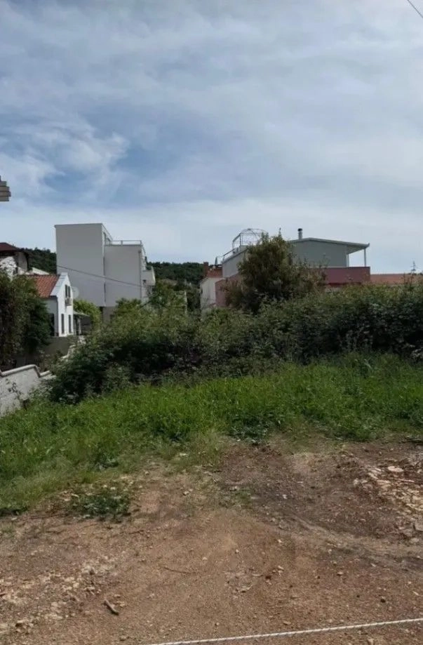 Plac-600-m²-u-Dobroj-Vodi-Bar Plac 600 m² u Dobroj Vodi