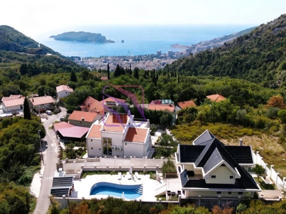 Izdavanje: Kuća 450 m² – Markovići, Budva — fotografija 3