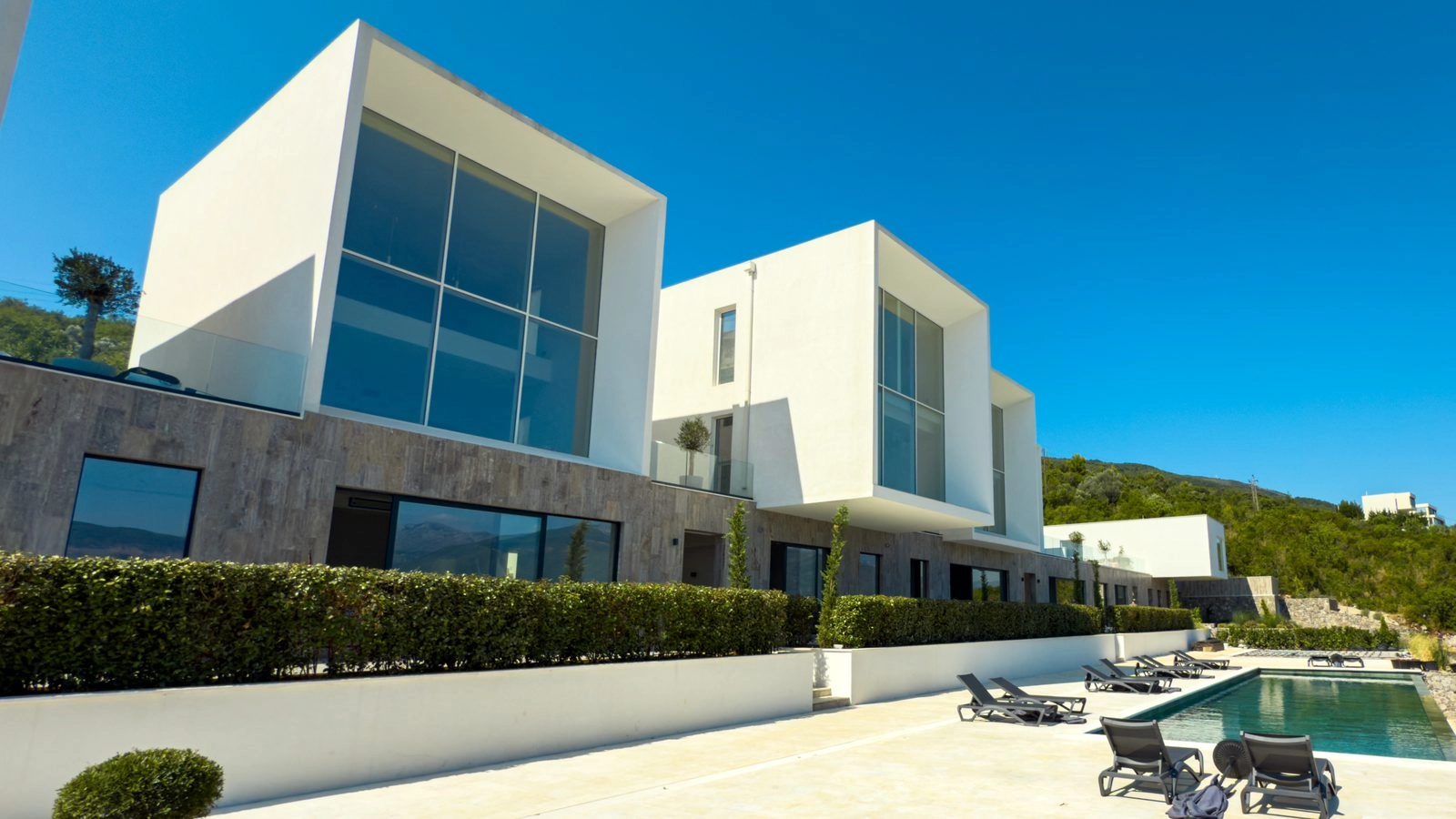 Dvosoban duplex stan sa terasom