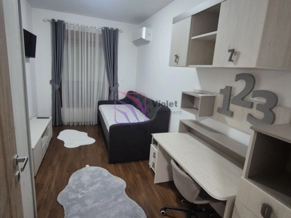 Izdavanje: Dvosoban stan 77 m² – Master kvart, Podgorica — fotografija 6